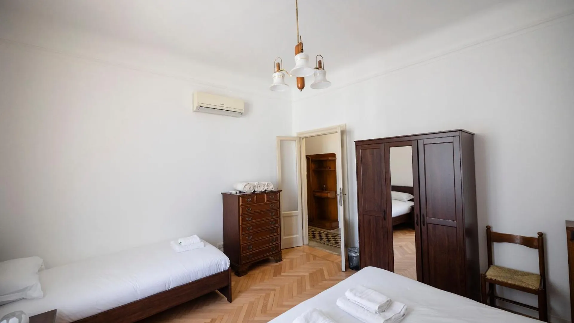 Moderno Trilocale In Zona Navigli Apartment Milan