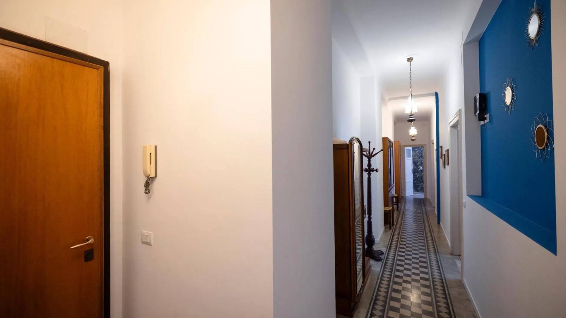Moderno Trilocale In Zona Navigli Apartment Milan