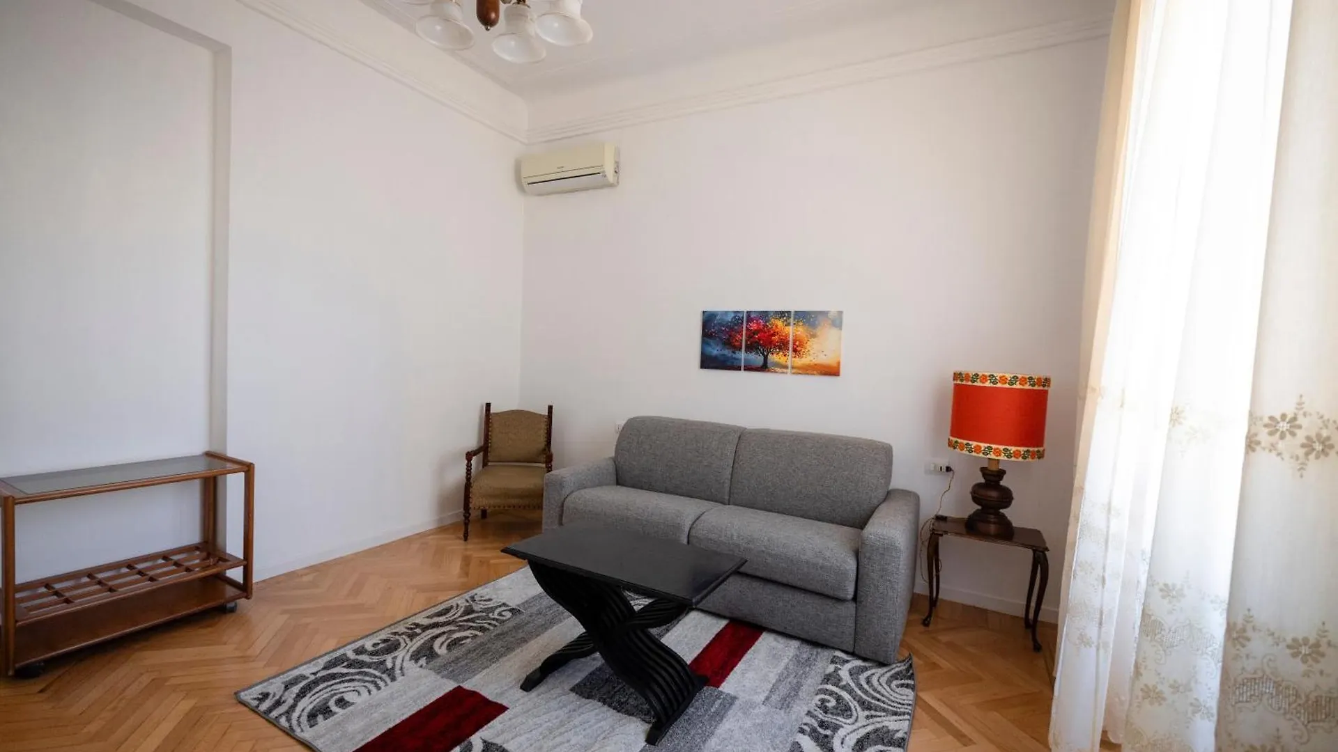 Moderno Trilocale In Zona Navigli Apartment Milan Italy